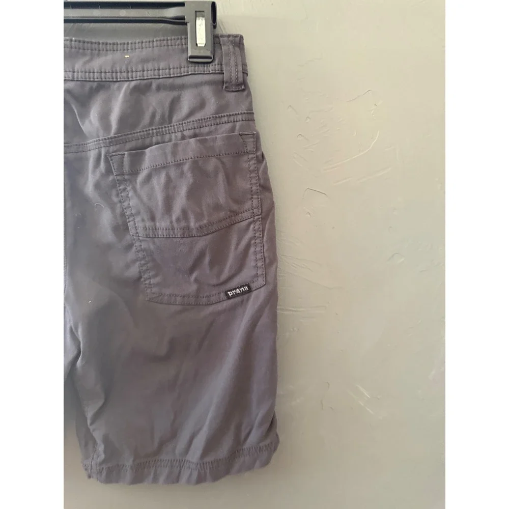 Prana Zion Boys 28 Charcoal Grey Stretch Nylon Hiking‎ Climbing Shorts 8 Inseam